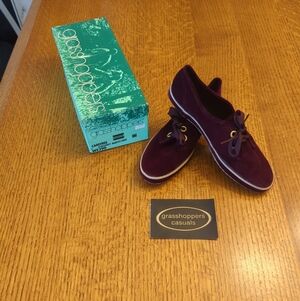 VINTAGE- Grasshoppers Carefree Burgundy Marvelteen 6M Shoes- New Old Stock